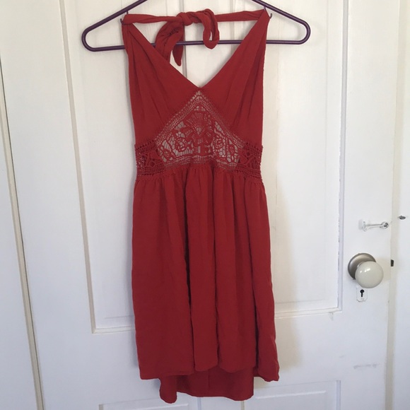 backless red dress - Picture 1 of 3